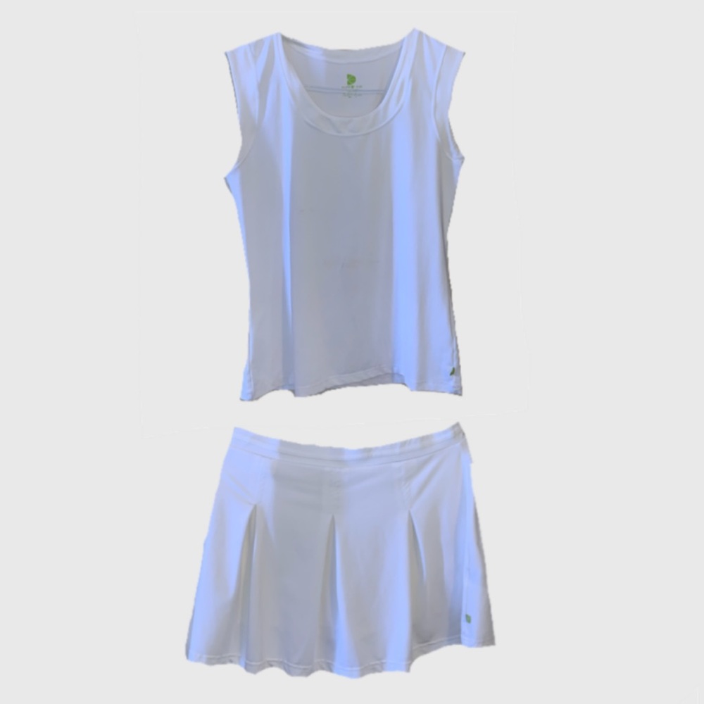 Matching white set tank and skirt